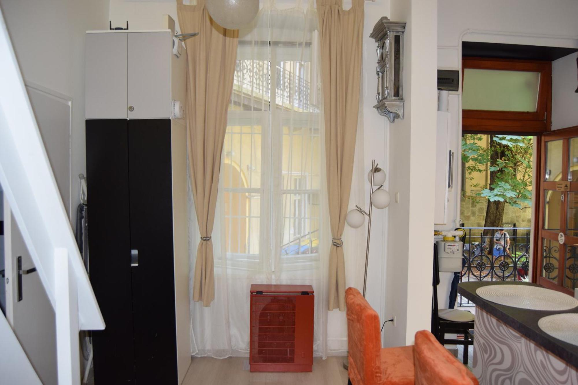 Castlehill Apartman The Perfect Blend Of Urban Living And Sightseeing Convenience Budapeste Exterior foto